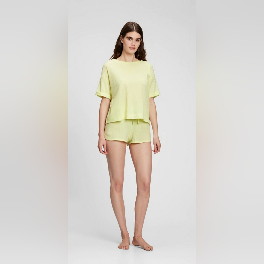 NWT GAP Waffle-Knit Pull On Shorts Pajama Loungewear Size XL Yellow